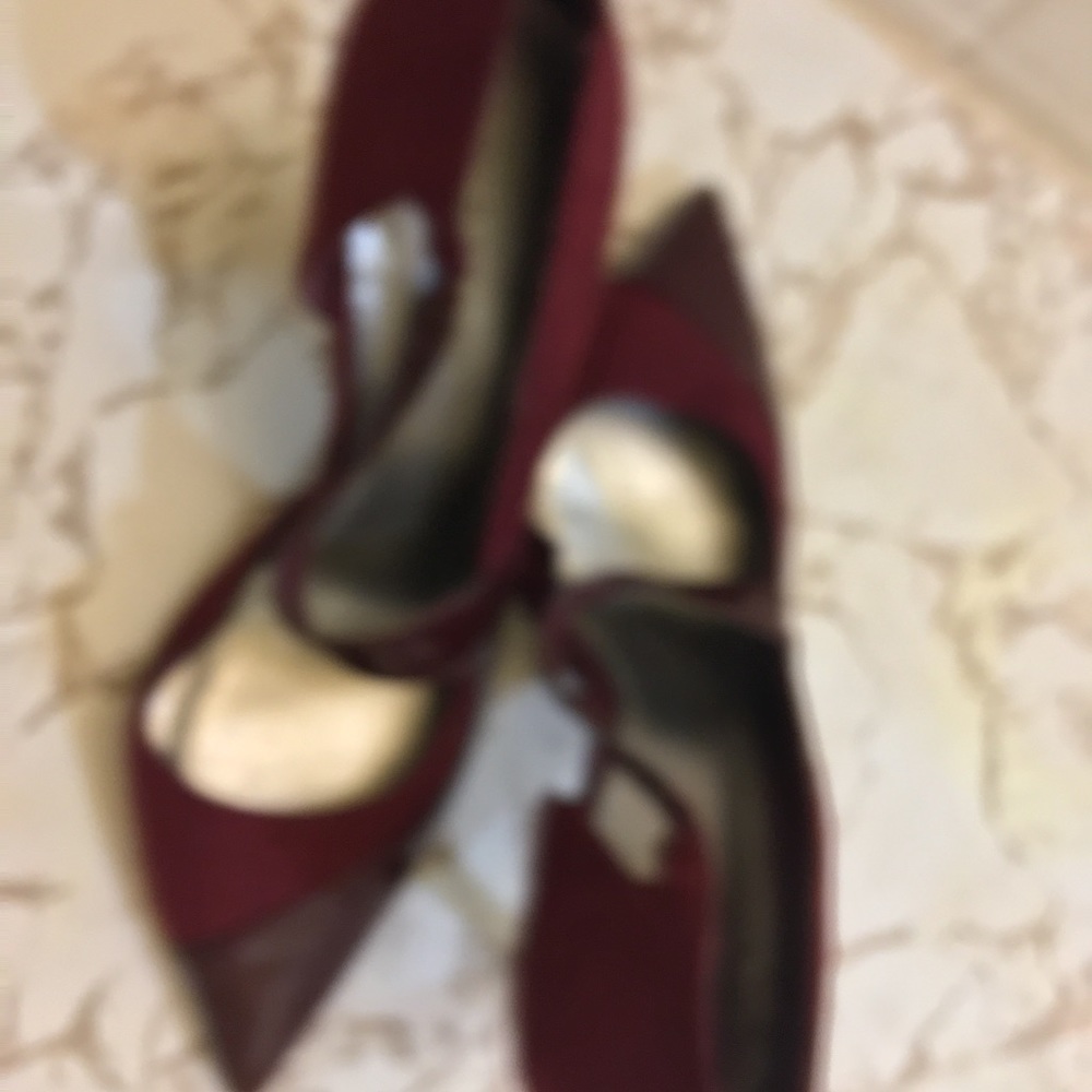 BCBGeneration 👠 - Picture 3 of 14
